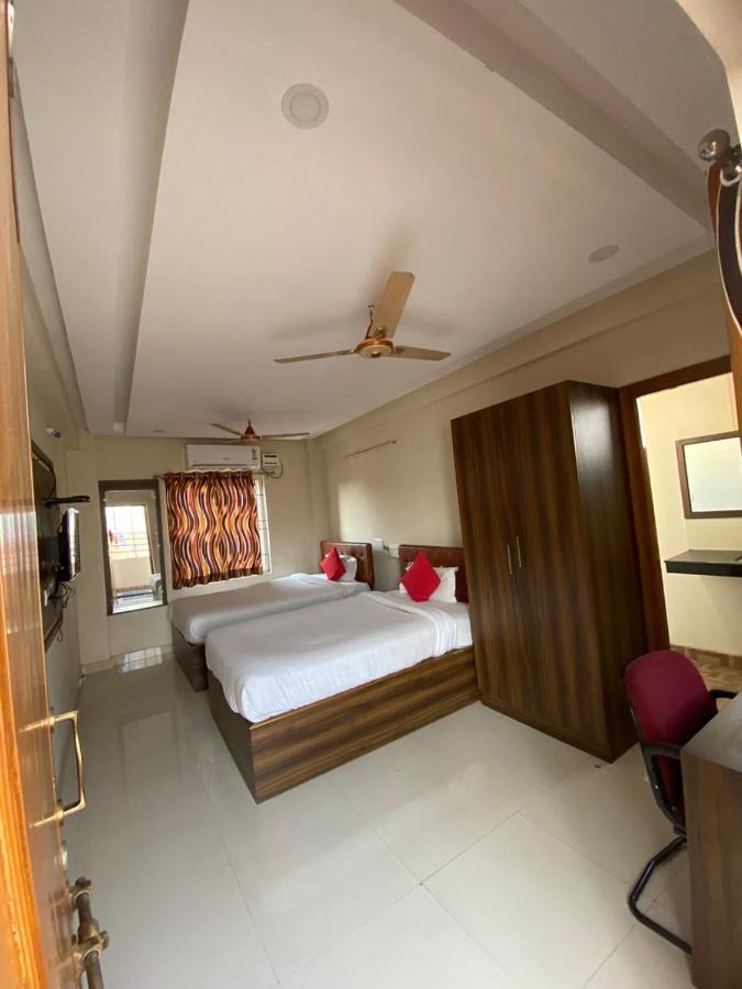 Hotel Renuka Visakhapatnam Exterior foto